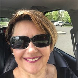 Meet your Posher, Gail